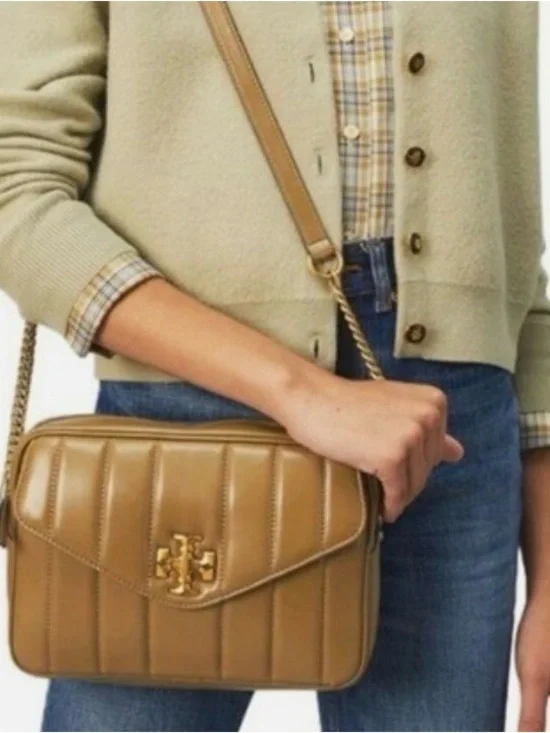 Brand New! Tory Burch Kira Camera Bag in toasted sesame - Picture 3 of 9